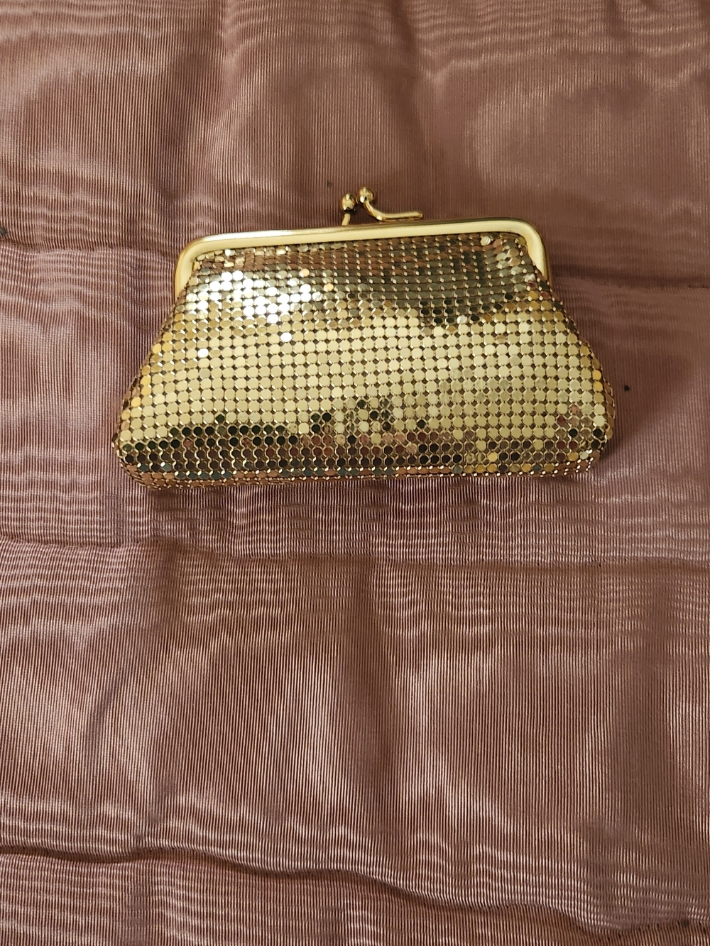 Whiting & Davis Gold Sequin Kiss-Lock Coin Purse.